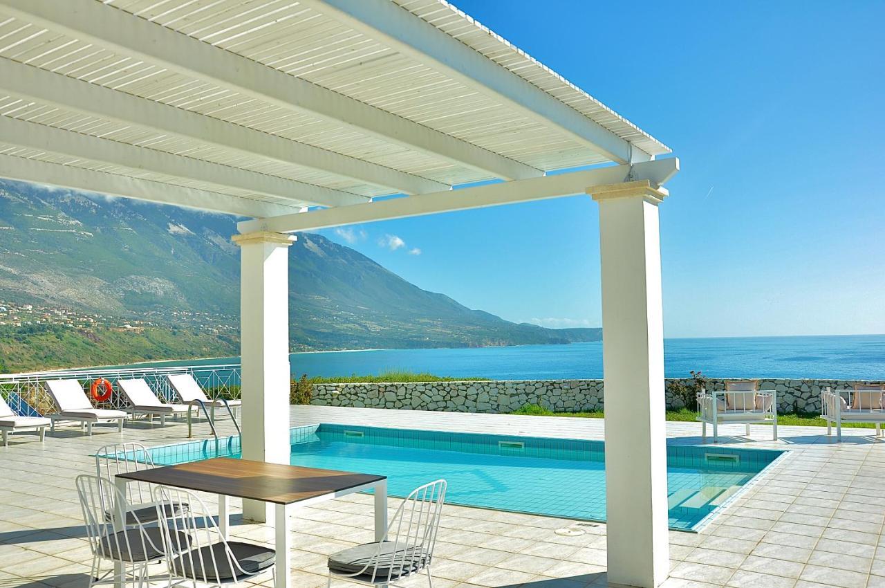 Seafront Villa Kefaloniaprivatevillas トラペザキ エクステリア 写真